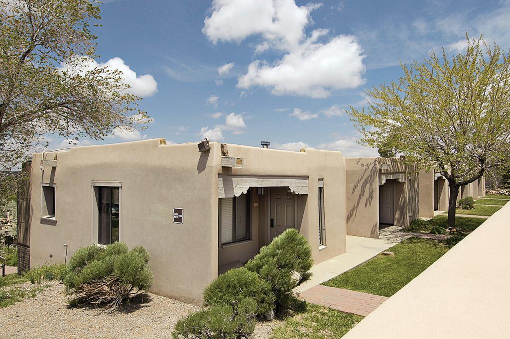 Fort Marcy Suites Santa Fe Exterior photo